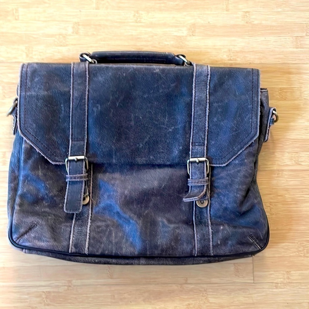 Pelle studios by Wilson leather black rivet vintage messenger leather bag purse